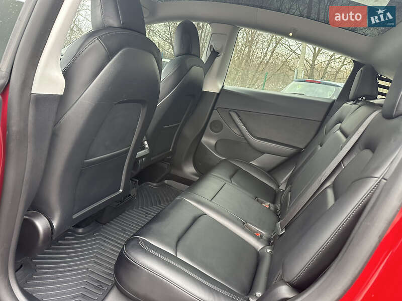 Позашляховик / Кросовер Tesla Model Y 2022 в Хмельницькому