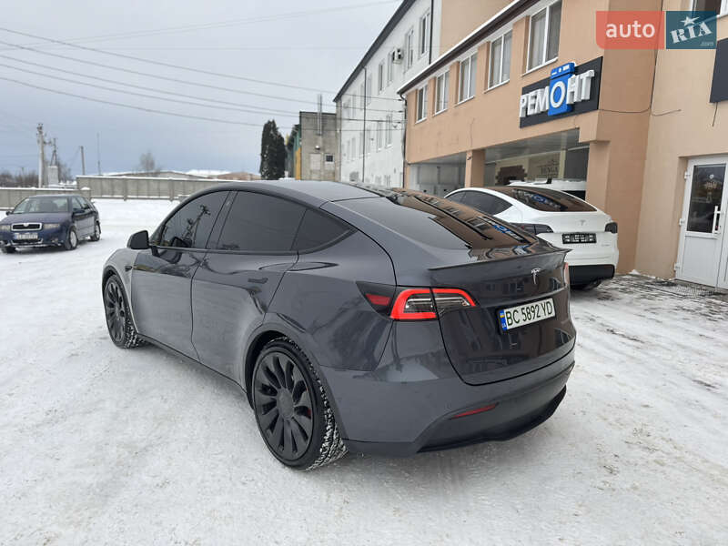 Позашляховик / Кросовер Tesla Model Y 2020 в Луцьку фото 15 Позашляховик / Кросовер Tesla Model Y 2020 в Луцьку