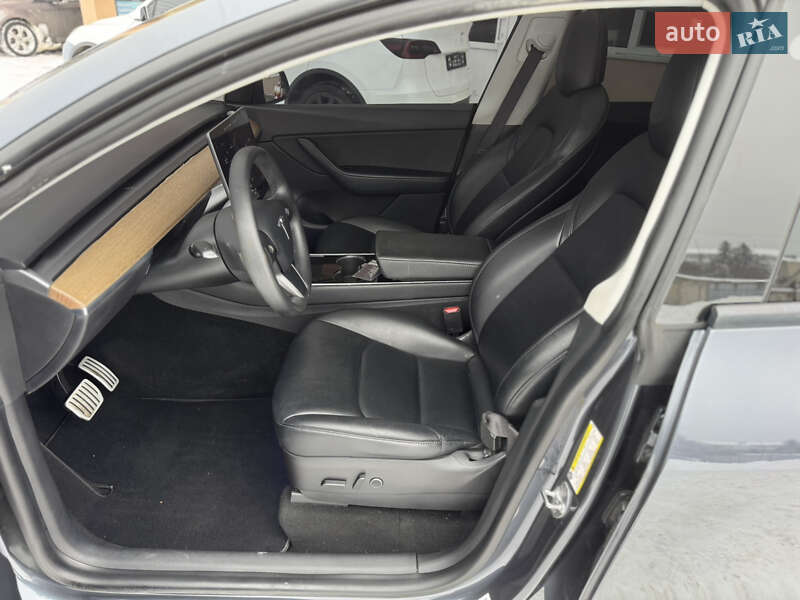 Позашляховик / Кросовер Tesla Model Y 2020 в Луцьку фото 21 Позашляховик / Кросовер Tesla Model Y 2020 в Луцьку