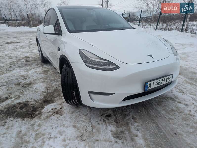 Позашляховик / Кросовер Tesla Model Y 2022 в Києві фото 16 Позашляховик / Кросовер Tesla Model Y 2022 в Києві