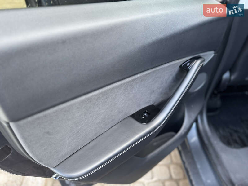 Внедорожник / Кроссовер Tesla Model Y 2020 в Ивано-Франковске фото 24 Внедорожник / Кроссовер Tesla Model Y 2020 в Ивано-Франковске