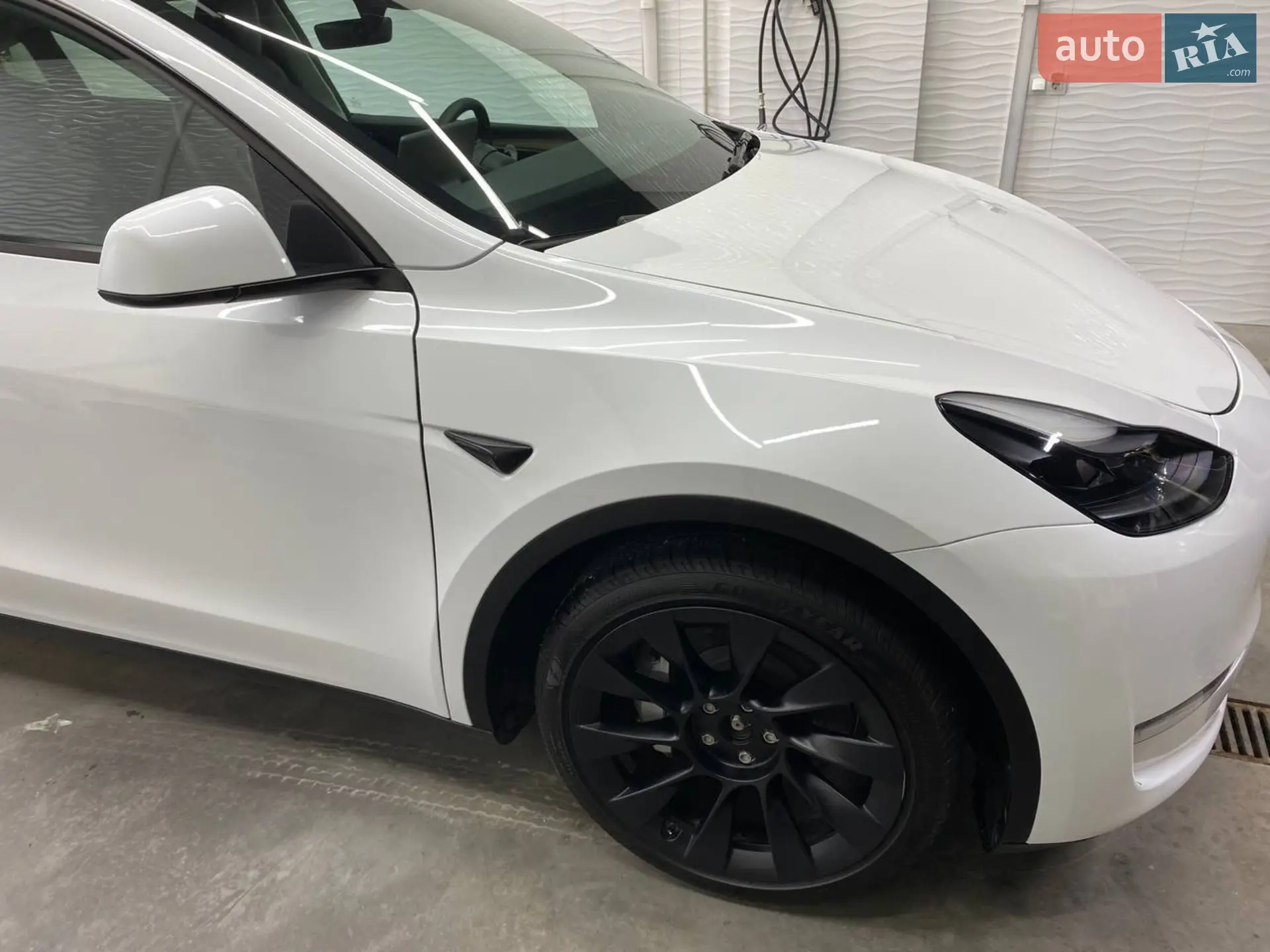 2023 Tesla Model Y - мініатюра 8