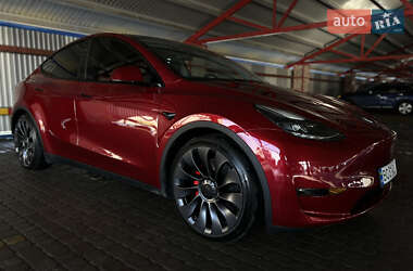 Внедорожник / Кроссовер Tesla Model Y 2024 в Львове
