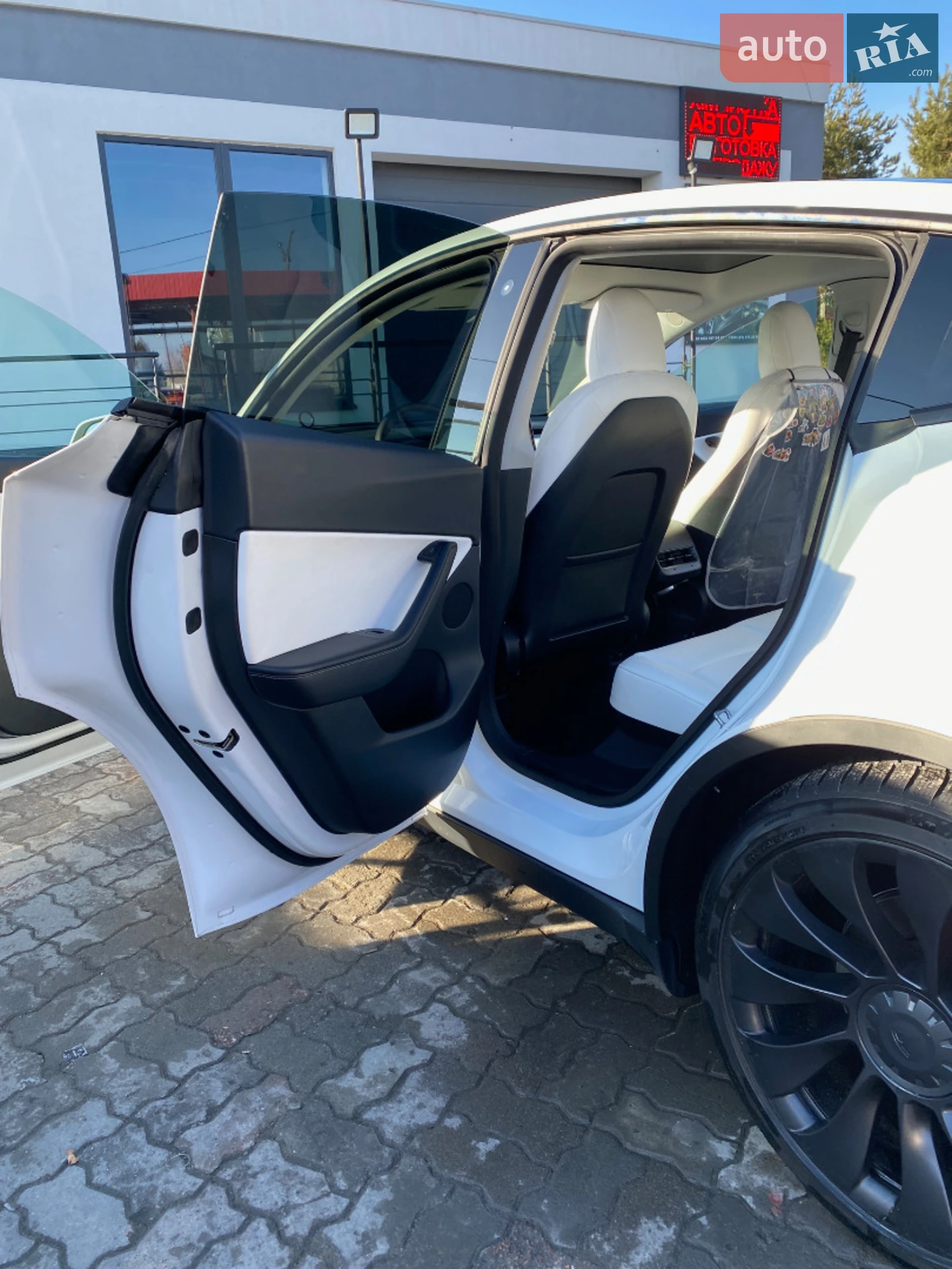2021 Tesla Model Y - мініатюра 7