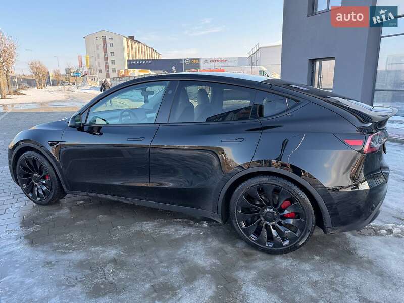 Позашляховик / Кросовер Tesla Model Y 2023 в Івано-Франківську фото 24 Позашляховик / Кросовер Tesla Model Y 2023 в Івано-Франківську