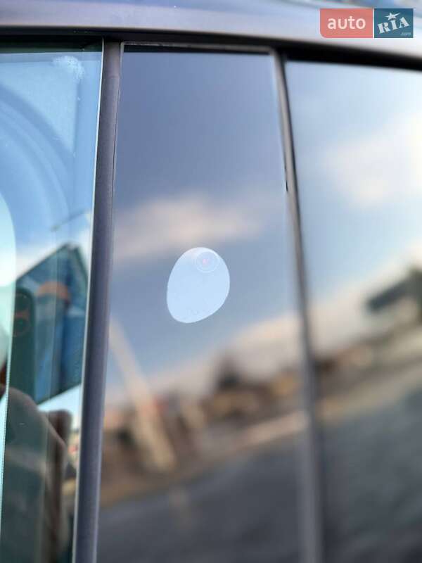 Позашляховик / Кросовер Tesla Model Y 2023 в Івано-Франківську фото 36 Позашляховик / Кросовер Tesla Model Y 2023 в Івано-Франківську