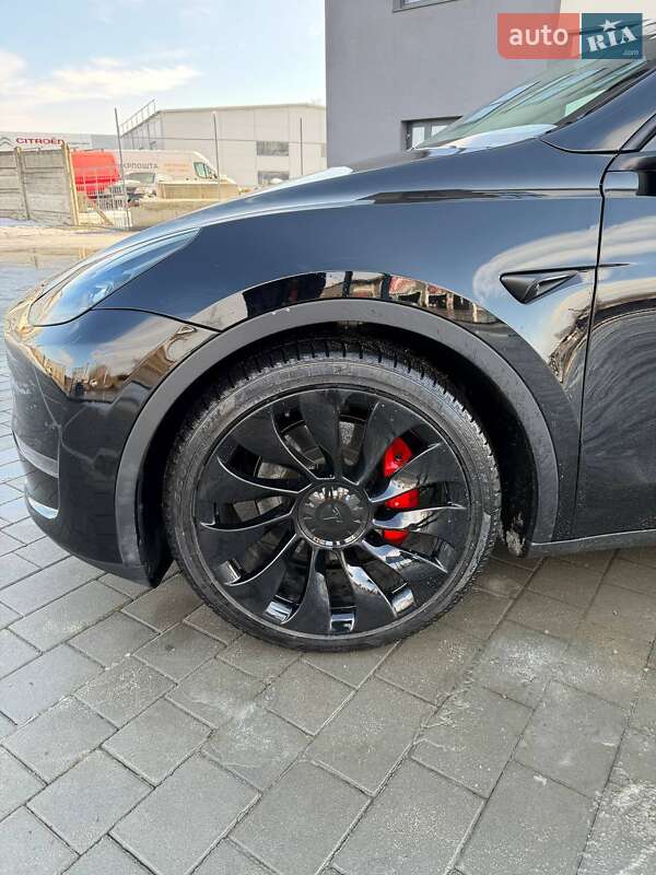 Позашляховик / Кросовер Tesla Model Y 2023 в Івано-Франківську фото 62 Позашляховик / Кросовер Tesla Model Y 2023 в Івано-Франківську