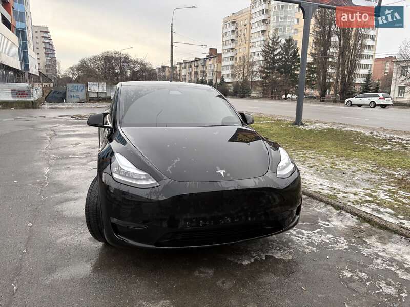 Позашляховик / Кросовер Tesla Model Y 2021 в Полтаві