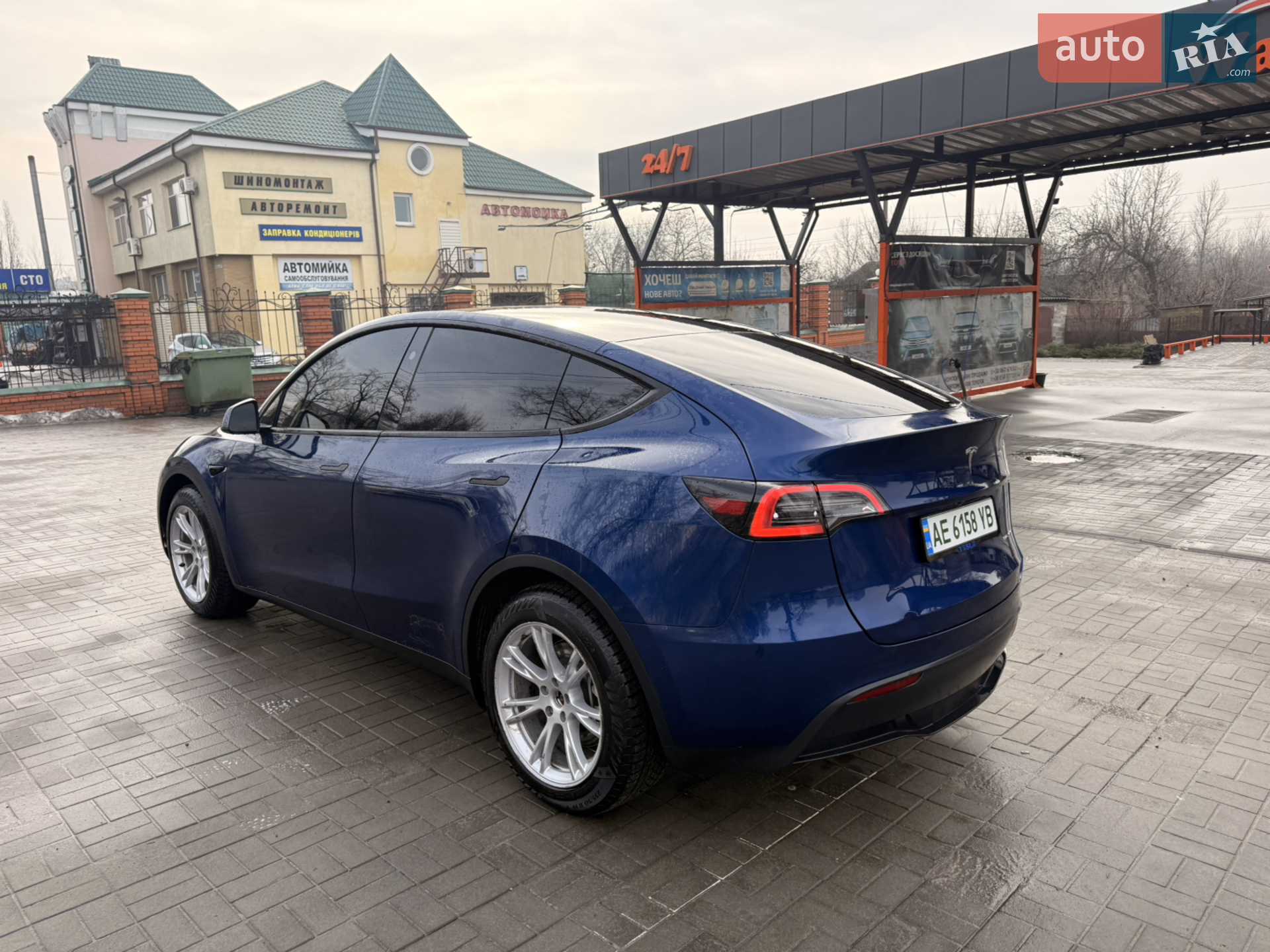 2024 Tesla Model Y - мініатюра 2
