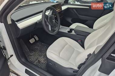 Внедорожник / Кроссовер Tesla Model Y 2023 в Львове