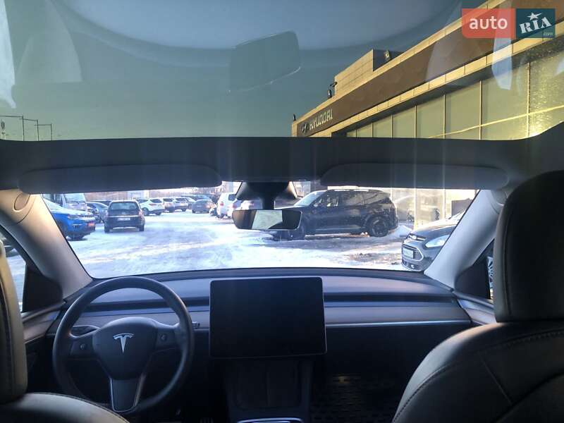 Позашляховик / Кросовер Tesla Model Y 2023 в Полтаві