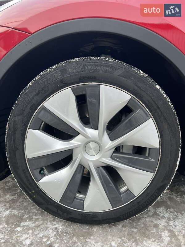 Позашляховик / Кросовер Tesla Model Y 2021 в Могилів-Подільському фото 16 Позашляховик / Кросовер Tesla Model Y 2021 в Могилів-Подільському