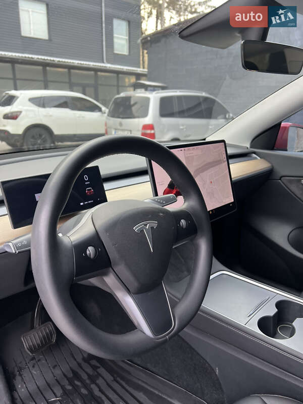Позашляховик / Кросовер Tesla Model Y 2021 в Могилів-Подільському фото 18 Позашляховик / Кросовер Tesla Model Y 2021 в Могилів-Подільському