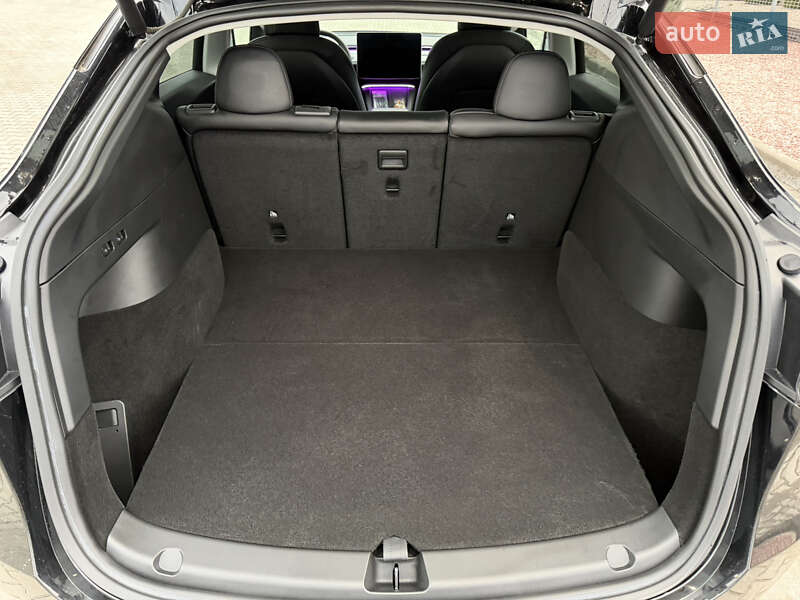 Внедорожник / Кроссовер Tesla Model Y 2022 в Днепре