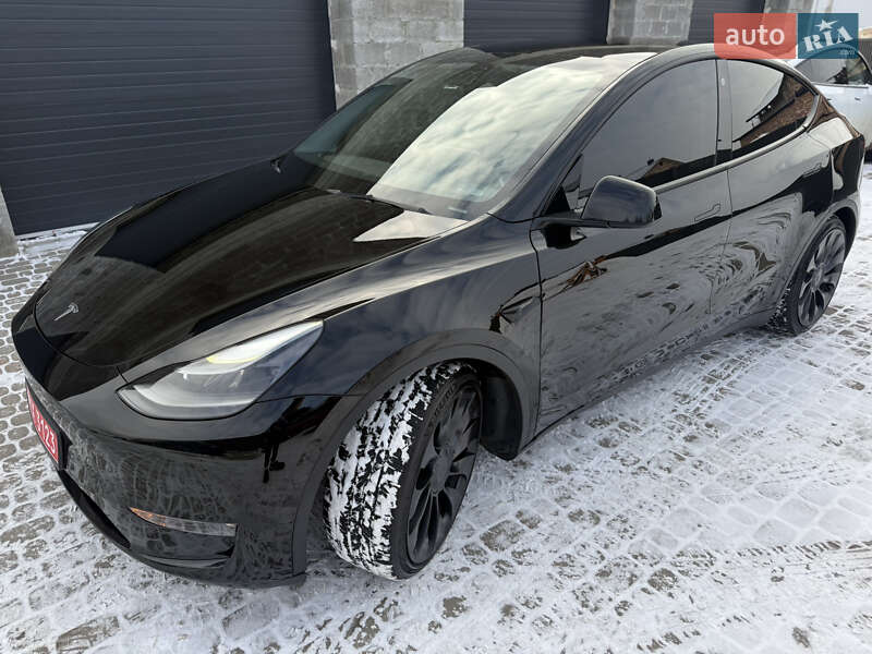 Позашляховик / Кросовер Tesla Model Y 2021 в Львові фото 3 Позашляховик / Кросовер Tesla Model Y 2021 в Львові