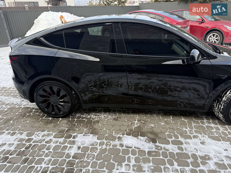 Позашляховик / Кросовер Tesla Model Y 2021 в Львові фото 7 Позашляховик / Кросовер Tesla Model Y 2021 в Львові