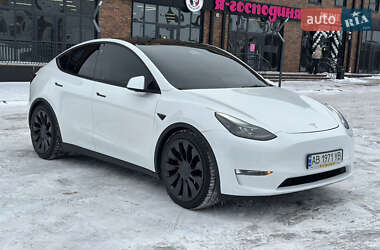 Позашляховик / Кросовер Tesla Model Y 2021 в Вінниці