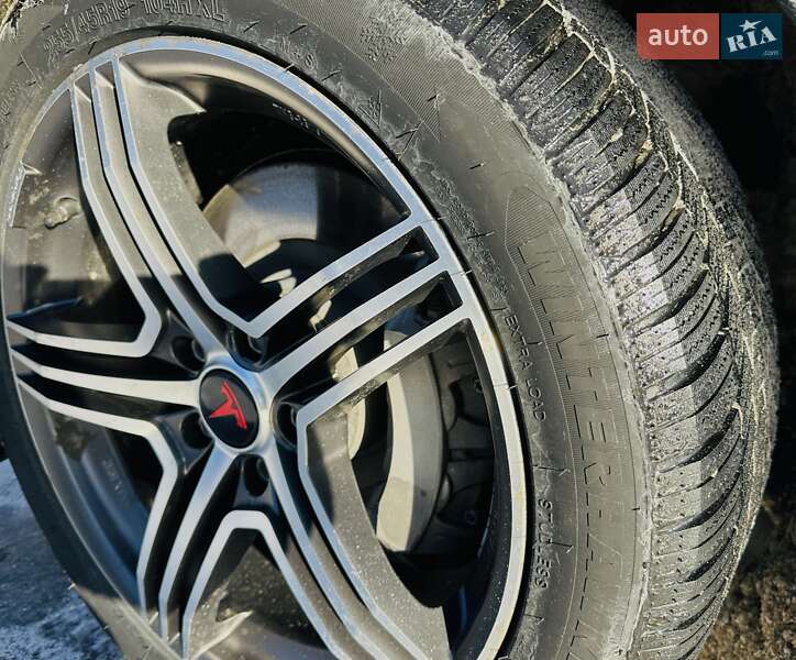 Позашляховик / Кросовер Tesla Model Y 2021 в Полтаві