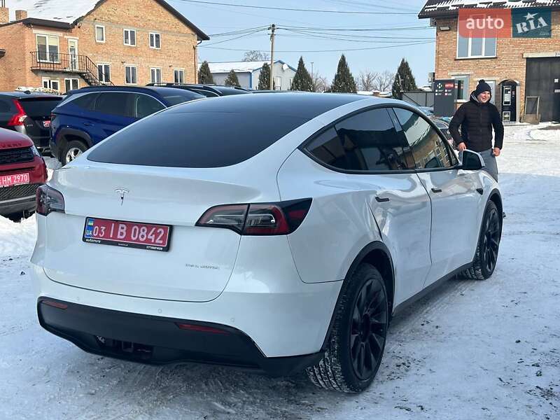 Внедорожник / Кроссовер Tesla Model Y 2022 в Луцке фото 5 Внедорожник / Кроссовер Tesla Model Y 2022 в Луцке
