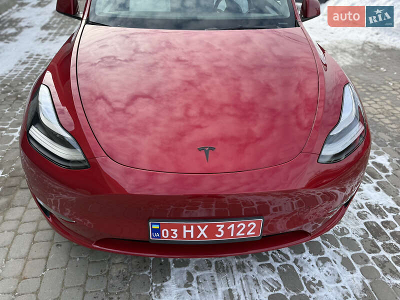 Позашляховик / Кросовер Tesla Model Y 2023 в Львові фото 8 Позашляховик / Кросовер Tesla Model Y 2023 в Львові