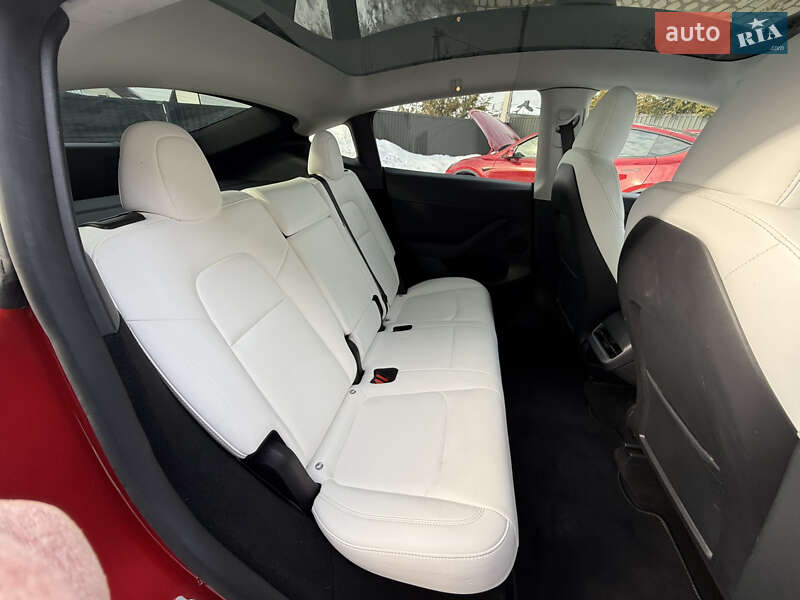 Позашляховик / Кросовер Tesla Model Y 2023 в Львові фото 14 Позашляховик / Кросовер Tesla Model Y 2023 в Львові
