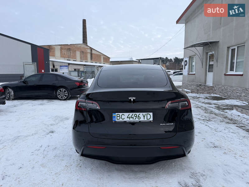 Внедорожник / Кроссовер Tesla Model Y 2022 в Луцке