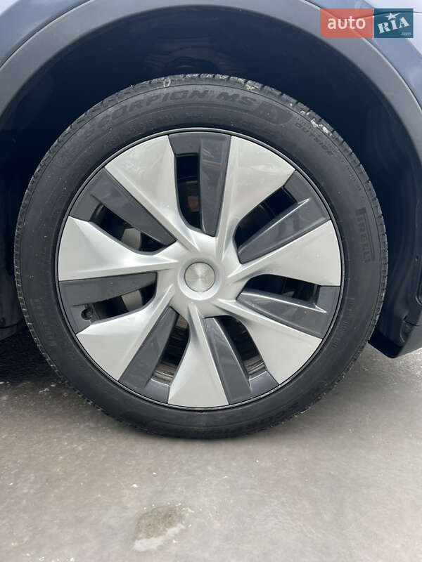 Позашляховик / Кросовер Tesla Model Y 2022 в Могилів-Подільському фото 12 Позашляховик / Кросовер Tesla Model Y 2022 в Могилів-Подільському