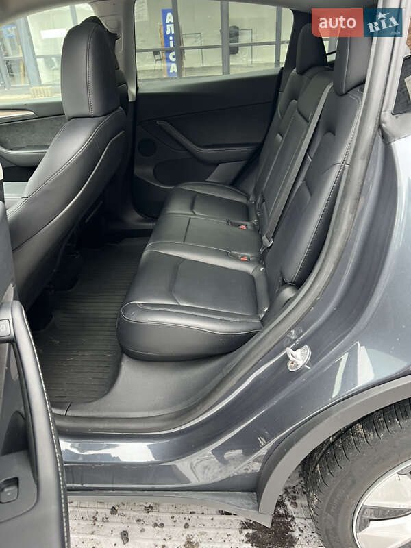 Позашляховик / Кросовер Tesla Model Y 2022 в Могилів-Подільському фото 16 Позашляховик / Кросовер Tesla Model Y 2022 в Могилів-Подільському