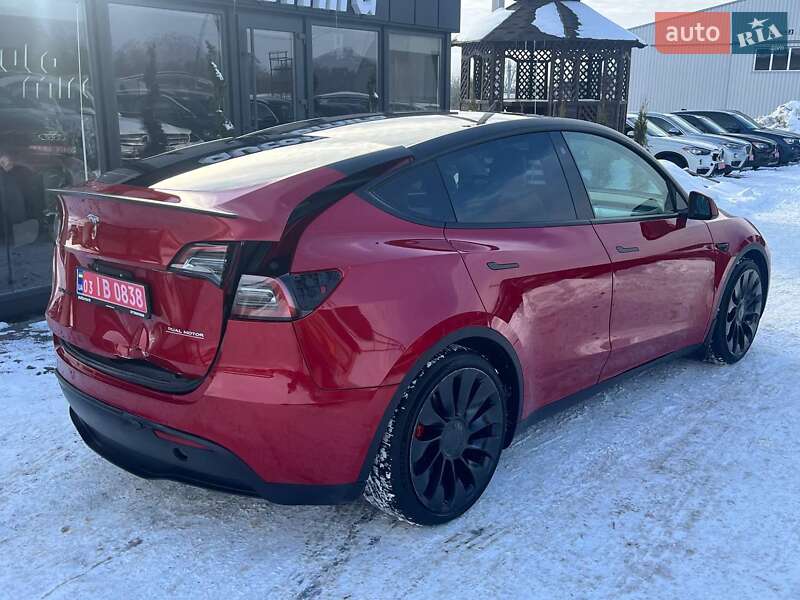 Позашляховик / Кросовер Tesla Model Y 2022 в Луцьку фото 6 Позашляховик / Кросовер Tesla Model Y 2022 в Луцьку