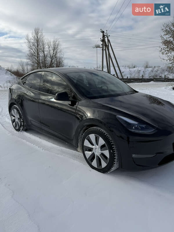 Tesla Model Y 2023 Tesla Model Y 2023