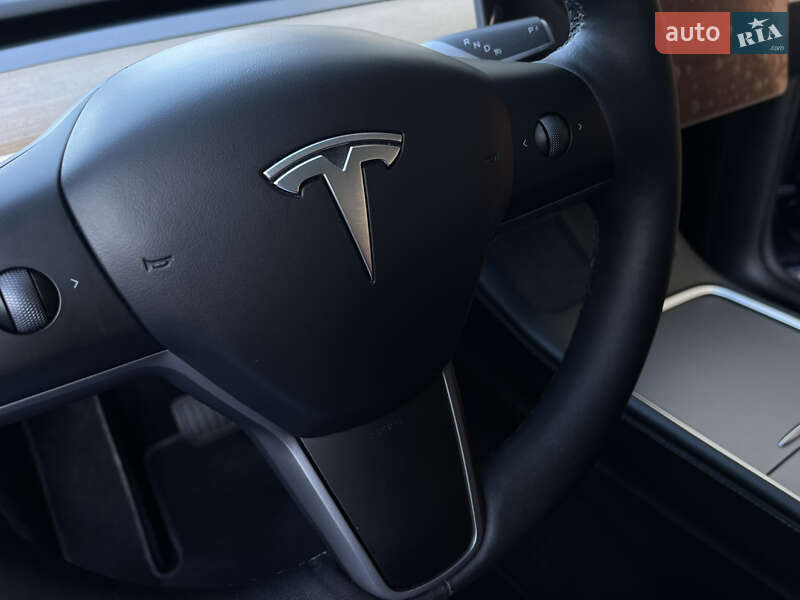 Позашляховик / Кросовер Tesla Model Y 2023 в Львові фото 41 Позашляховик / Кросовер Tesla Model Y 2023 в Львові