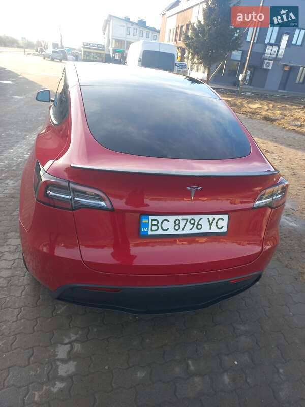 Позашляховик / Кросовер Tesla Model Y 2022 в Яворові