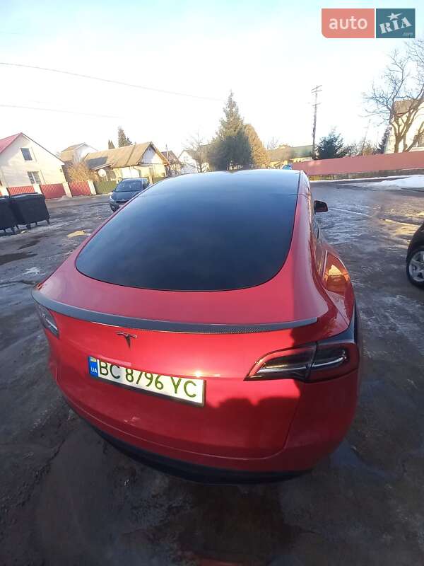 Позашляховик / Кросовер Tesla Model Y 2022 в Яворові