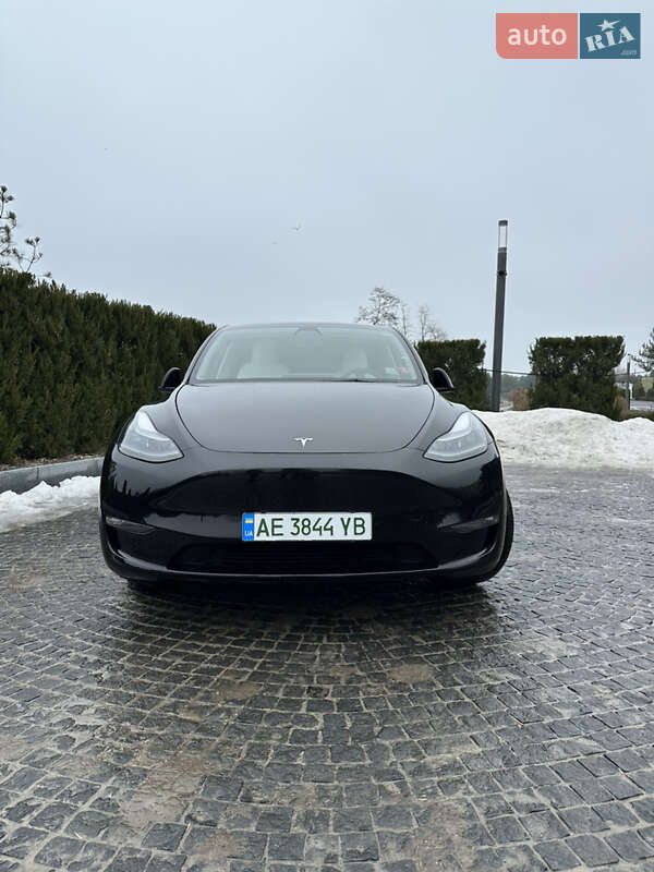 Внедорожник / Кроссовер Tesla Model Y 2022 в Днепре