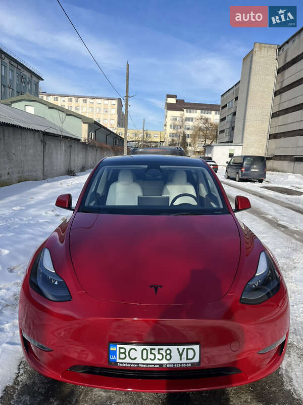 Внедорожник / Кроссовер Tesla Model Y 2023 в Львове
