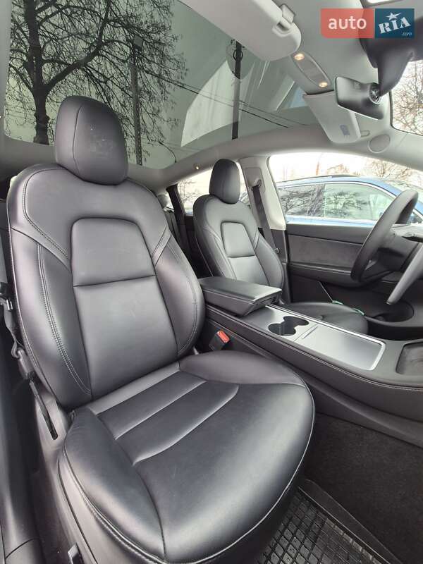 Внедорожник / Кроссовер Tesla Model Y 2022 в Луцке фото 16 Внедорожник / Кроссовер Tesla Model Y 2022 в Луцке