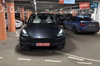 Позашляховик / Кросовер Tesla Model Y 2025 в Києві