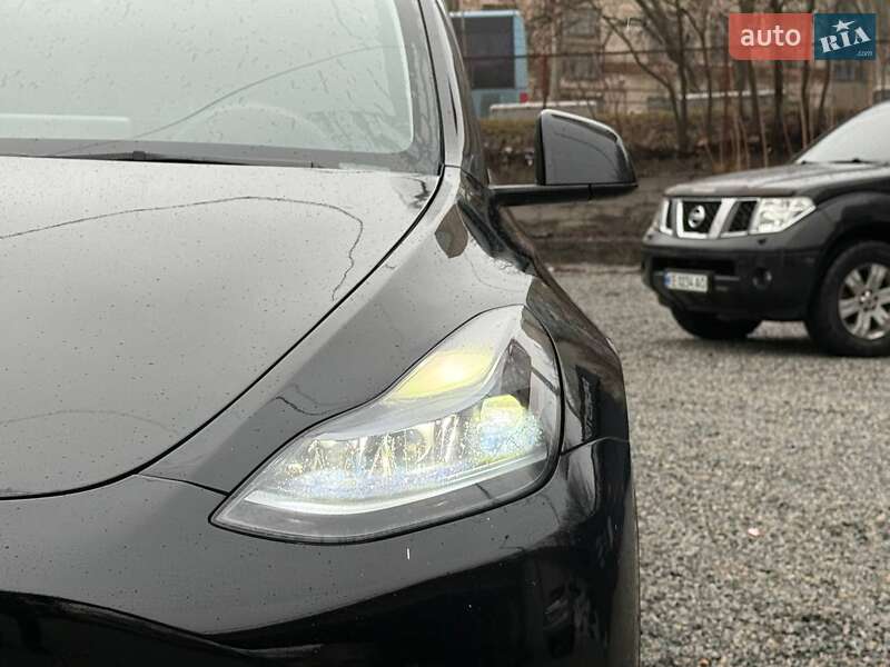 Внедорожник / Кроссовер Tesla Model Y 2024 в Днепре