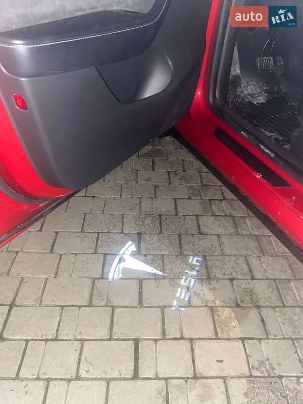 Внедорожник / Кроссовер Tesla Model Y 2020 в Умани