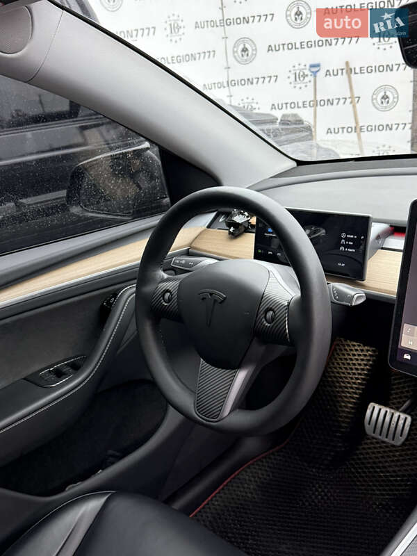 Позашляховик / Кросовер Tesla Model Y 2021 в Бучі фото 2 Позашляховик / Кросовер Tesla Model Y 2021 в Бучі