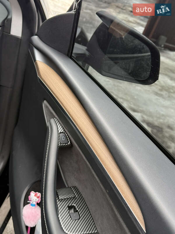 Позашляховик / Кросовер Tesla Model Y 2021 в Бучі фото 9 Позашляховик / Кросовер Tesla Model Y 2021 в Бучі