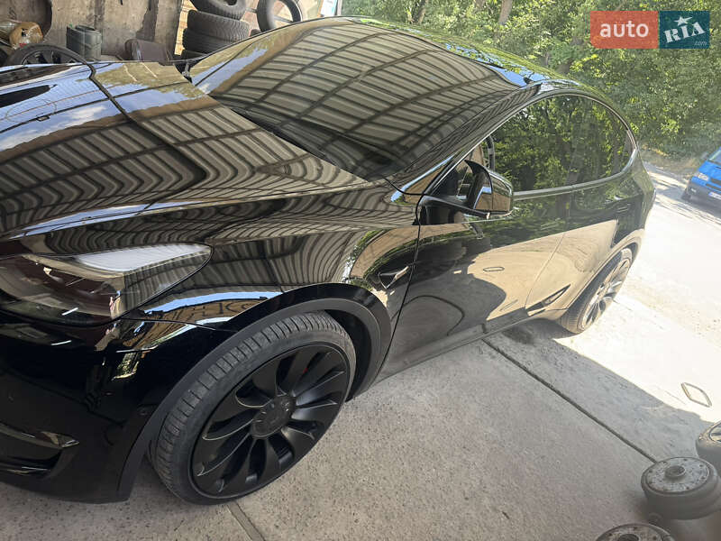 Позашляховик / Кросовер Tesla Model Y 2021 в Бучі фото 17 Позашляховик / Кросовер Tesla Model Y 2021 в Бучі