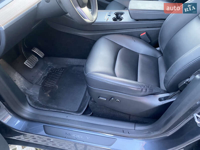 Внедорожник / Кроссовер Tesla Model Y 2023 в Самборе фото 37 Внедорожник / Кроссовер Tesla Model Y 2023 в Самборе