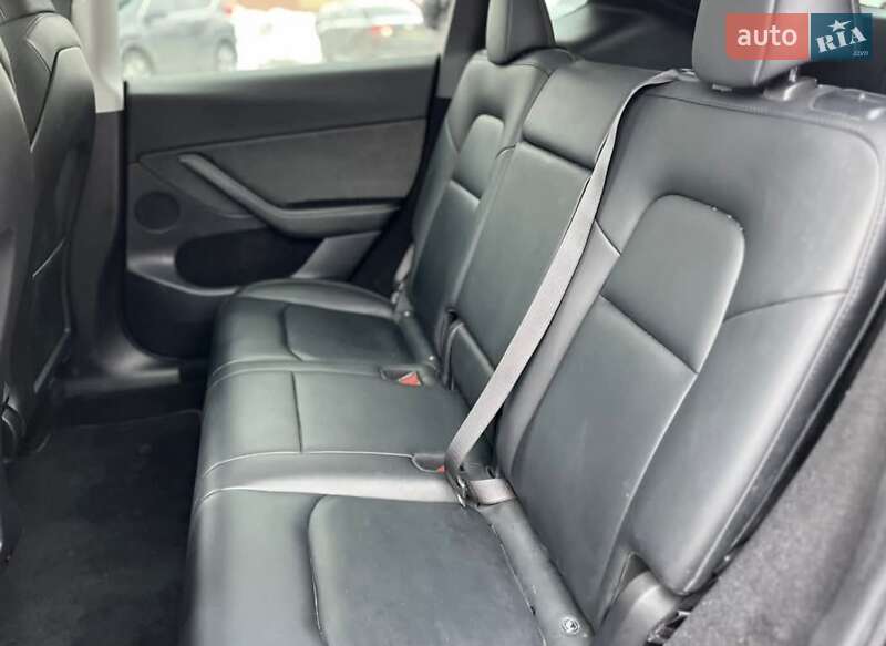 Позашляховик / Кросовер Tesla Model Y 2023 в Білій Церкві