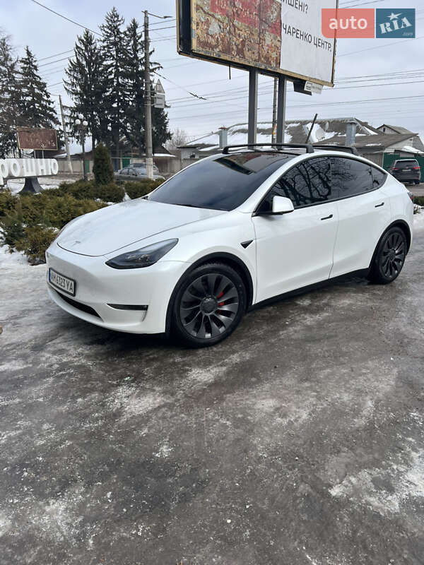 Tesla Model Y 2022 Tesla Model Y 2022