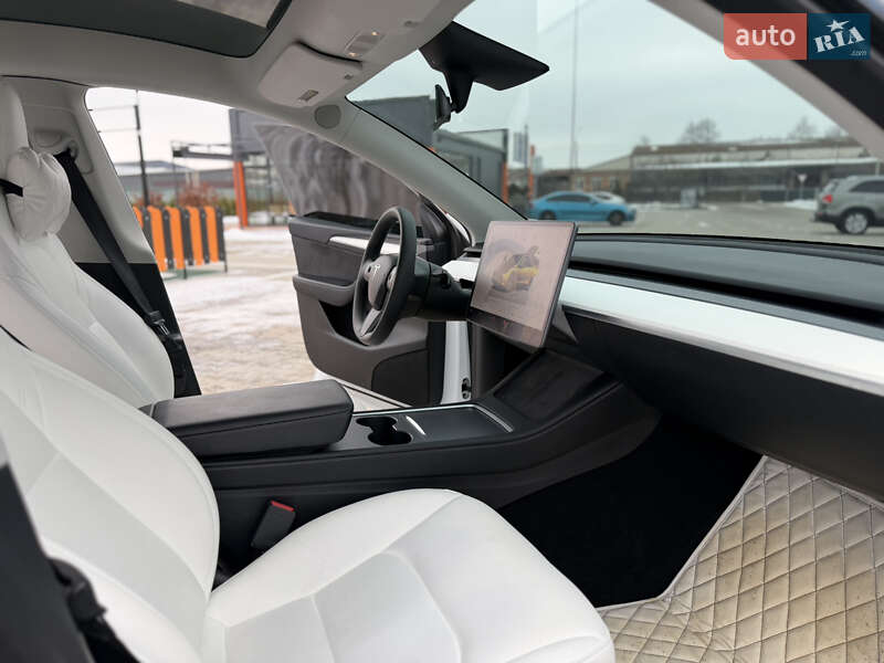 Позашляховик / Кросовер Tesla Model Y 2022 в Вінниці фото 12 Позашляховик / Кросовер Tesla Model Y 2022 в Вінниці