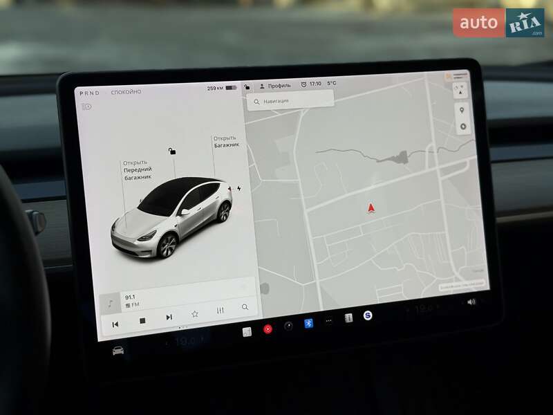 Позашляховик / Кросовер Tesla Model Y 2021 в Дрогобичі