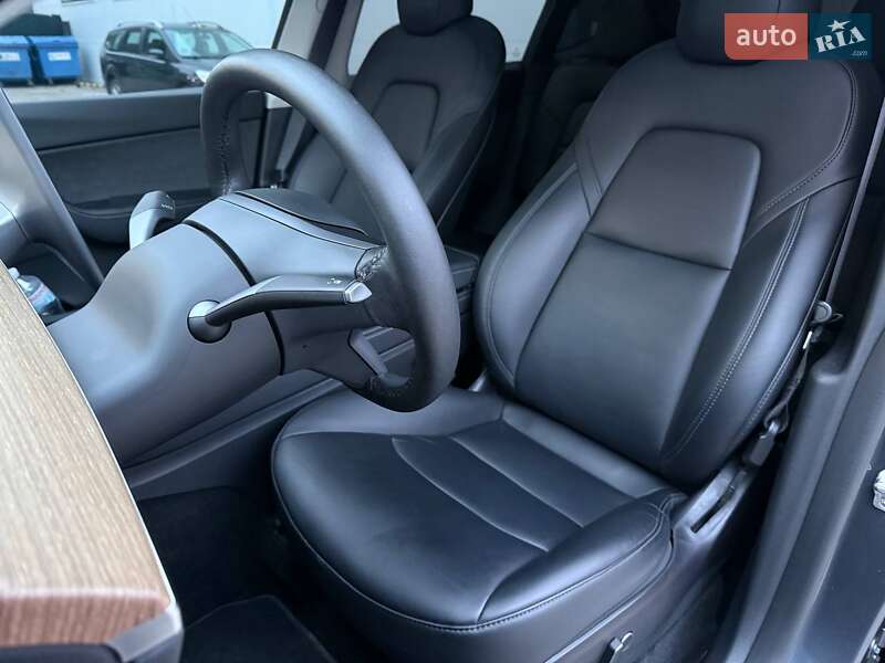 Внедорожник / Кроссовер Tesla Model Y 2022 в Одессе