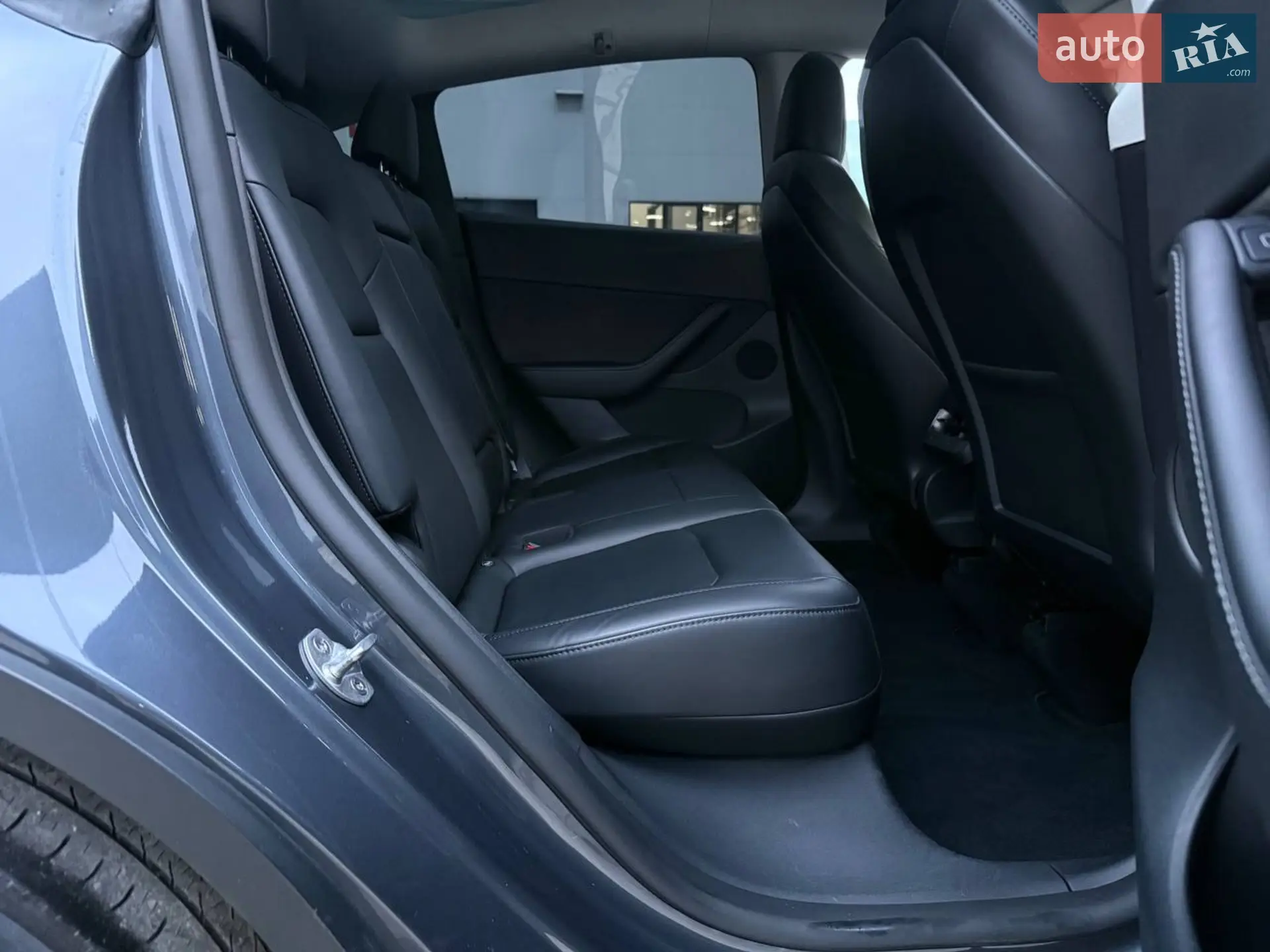 2022 Tesla Model Y - мініатюра 22