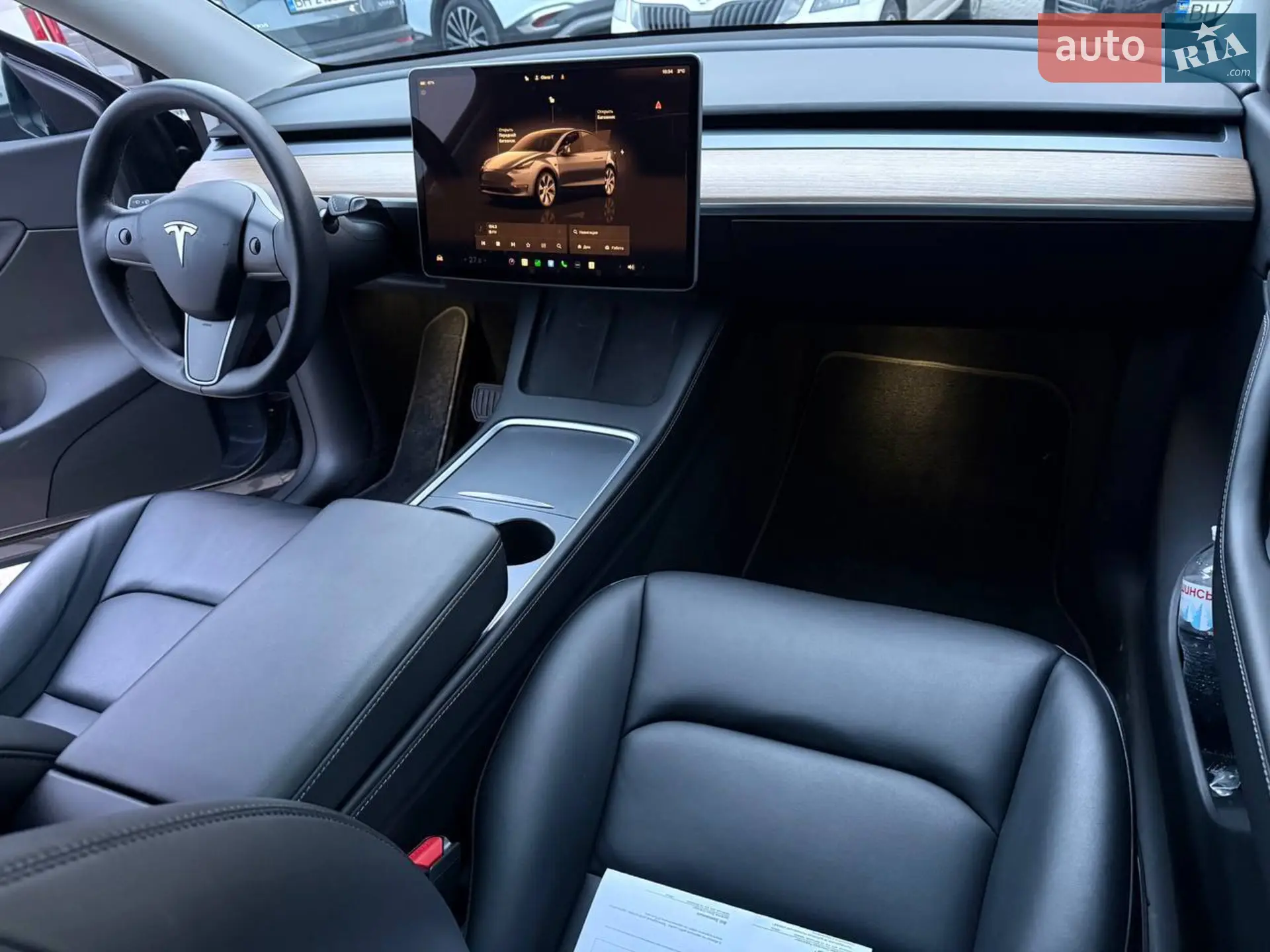 2022 Tesla Model Y - мініатюра 23